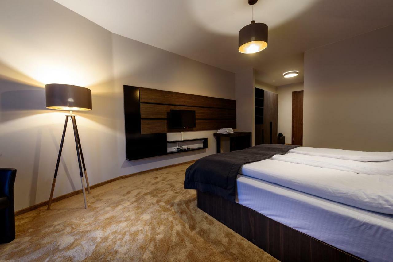 Resort Ujevara e Drinit Peć Exterior foto